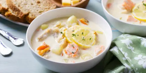 Ile kalorii ma zupa grochowa? Odkryj sekrety i odchudź grochówkę!