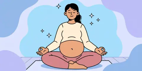 Mujer embarazada meditando en posición de loto. El ejercicio durante el embarazo promueve la calma y el bienestar.