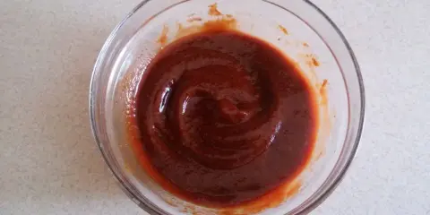 Sos BBQ jak z KFC? Odtwórz legendarny smak w domu!