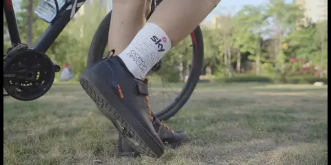 Las mejores zapatillas bicicleta montaña para un rendimiento óptimo