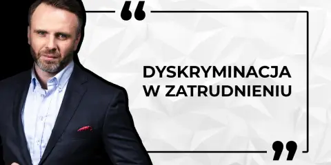 Mężczyzna w garniturze, cytat: "Dyskryminacja w zatrudnieniu". Unikaj odmowy przyjęcia do pracy przez pracodawcę.