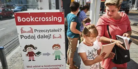 Niechciane książki? Gdzie wyrzucić, by dać im drugie życie!
