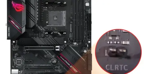 Carte mère ASUS ROG STRIX avec jumpers CLRTC pour réinitialiser le CMOS.