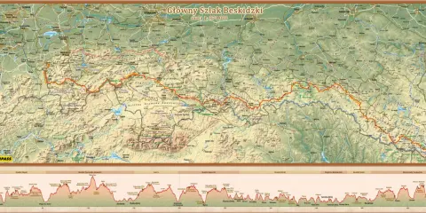 Mapa turystyczna z zaznaczonym czerwonym szlakiem beskidzkim, biegnącym przez góry od zachodu na wschód.