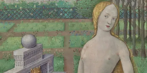 Naga kobieta z długimi blond włosami w ogrodzie, jakby z opowiadania erotyczne prostytutka.