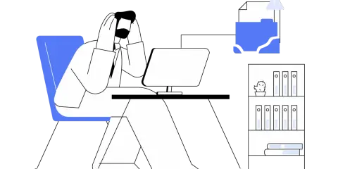 Un consultant GED stressé, mains sur la tête, face à un ordinateur. Un dossier bleu avec un point d'exclamation suggère un problème de gestion documentaire.