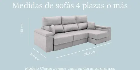 Sofá chaise longue gris de 4 plazas. Mide 280 cm de largo, 140 cm de fondo y 110 cm de alto.