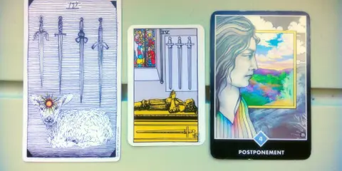 Co on o mnie myśli? Tarot: klucz do jego serca i umysłu
