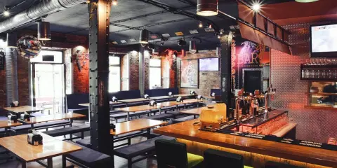 Chopper Bar & Grill Wrocław: Płonące Koryto i rock'n'roll na Kotlarskiej