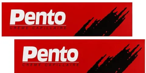 Deux logos Pento Crème Capillaire sur fond rouge. Attention, ce produit peut être dangereux pour vos cheveux.