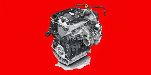 Motor de coche moderno, complejo y compacto. ¿Cuánto pesa un motor de coche así?