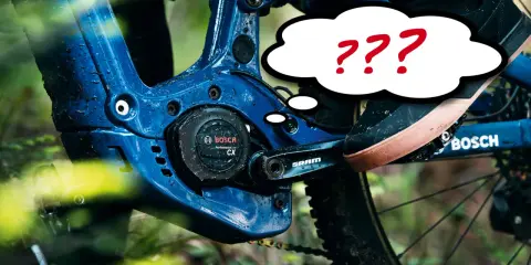 Fragezeichen über dem Bosch CX Gen 4 Motor am E-Bike. Wie kann man den Bosch CX Gen 4 leiser machen?