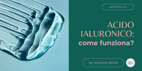 Goccia di acido ialuronico trasparente su sfondo azzurro, con testo "Acido Ialuronico: come funziona?".