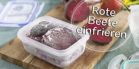 Gefrorene Rote Bete in einem Behälter, bereit zum Einfrieren. So bleiben die Vitamine erhalten.