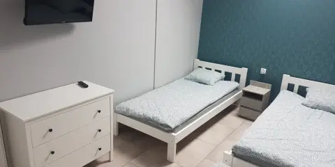 Dworek pod Lwami Lewin Brzeski: Wesele, nocleg, kuchnia czy warto?