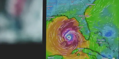 Carte météo montrant un ouragan au-dessus du golfe du Mexique. Un fichier grib gratuit pour suivre sa trajectoire.