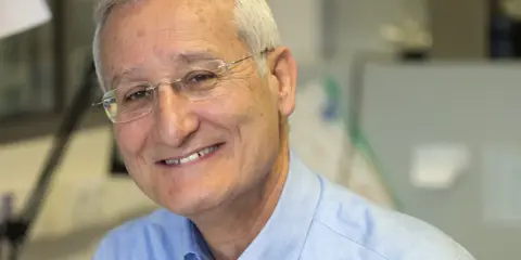 Eugenio Santos: ¿Quién es el genio tras la investigación del cáncer?