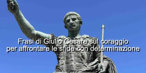 Statua di Giulio Cesare, che ispira coraggio e determinazione per affrontare le sfide. Io sono Cesare.