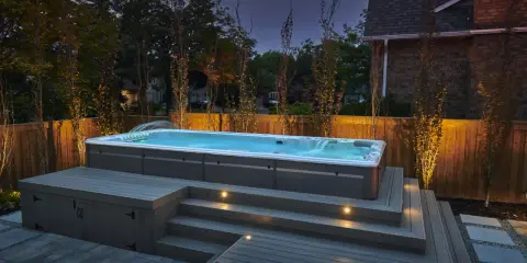 Jacuzzi ogrodowe: Jak wybrać, ile kosztuje i jak zainstalować?