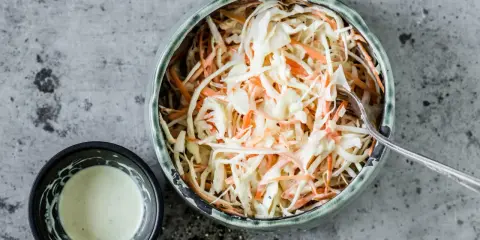 Sauce salade de chou: maîtrisez la recette pour un coleslaw unique