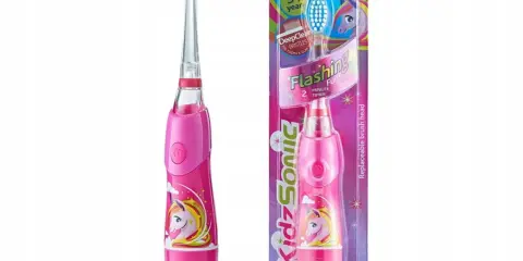 Szczoteczka soniczna czy elektryczna dla dzieci? Wybierz mądrze!