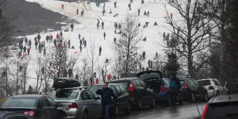 Osiedle Szkolne Kraków: Dojazd bez problemów? MPK i parking