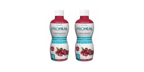 Due bottiglie di integratori proteici ProHeal al gusto di ciliegia, ideali per il recupero delle ferite e piaghe da decubito.