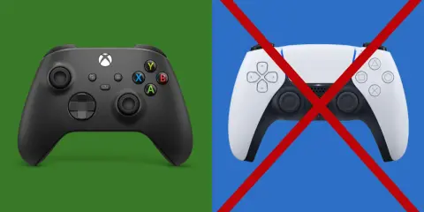 Czarny kontroler Xbox na zielonym tle obok białego kontrolera PlayStation z czerwonym krzyżem. Brak crossplay Xbox PC.