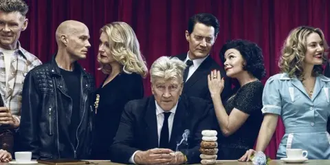 Miasteczko Twin Peaks - o co chodzi w kultowym serialu Lyncha?