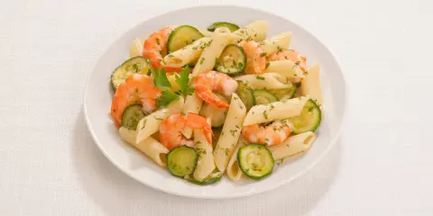 Pasta zucchine e gamberetti: la ricetta cremosa e veloce perfetta