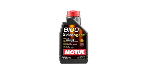 Butelka oleju silnikowego Motul 8100 X-clean gen2 SAE 5W-40.