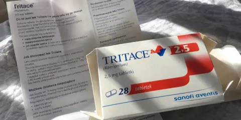 Opakowanie leku Tritace 2,5 mg, ulotka informacyjna. Lek stosowany w leczeniu nadciśnienia i niewydolności serca.
