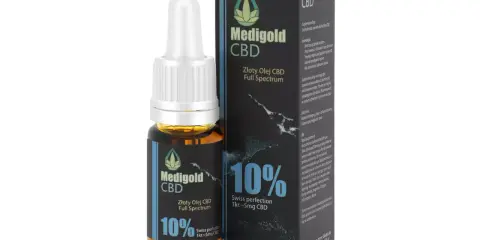 Olejek CBD Medigold pomógł mi odzyskać spokój. Złoty olej Full Spectrum 10% w szklanej buteleczce z pipetą.