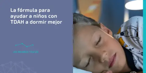Niño con TDAH duerme plácidamente. Descubre la fórmula para ayudar a niños como él a dormir mejor, incluso si son hiperactivos.
