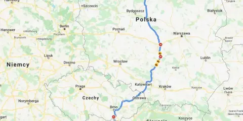 Trasa z Gdyni do Hallstatt, pokazująca podróż samochodem przez Polskę, Czechy i Austrię.