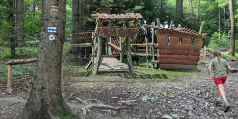 Kozią Górę zdobędziesz łatwo! Jak dojechać i co zobaczyć?