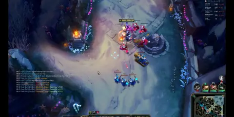 Drużyna walczy na zimowej mapie League of Legends, a na czacie widać "lol ping test".