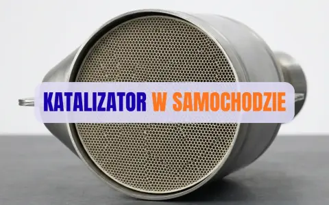 Metalowy element z widocznym plastrem miodu, czyli jak wygląda katalizator w samochodzie.
