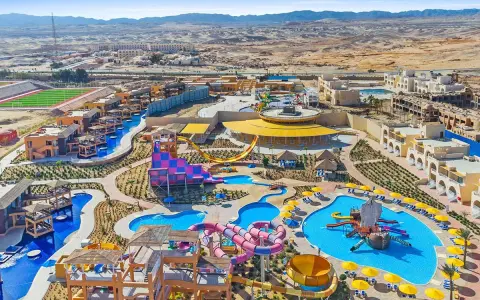W Marsa Alam uważać na słońce i upał, ale ten aquapark z mnóstwem zjeżdżalni i basenów to świetna zabawa!