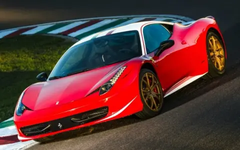 Ferrari 458 Italia: Koszty posiadania. Inwestycja czy pułapka?