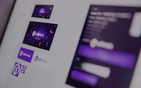 Projekt logo i interfejsu aplikacji w programie Figma. Zobacz, figma co to jest i jak działa.