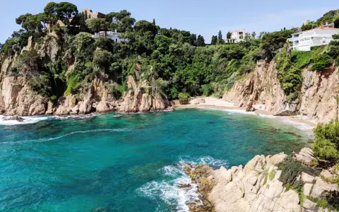 Dónde ir de vacaciones: Guía para tu viaje ideal en España