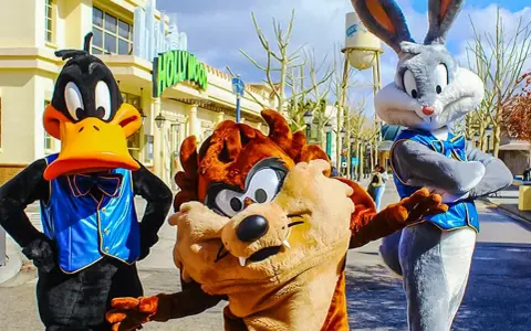 Parque Warner Madrid: Planifica tu visita inolvidable y ahorra