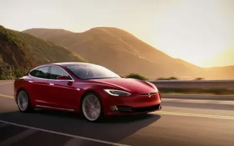 Tesla - co to jest? Kluczowe informacje o marce i jej innowacjach
