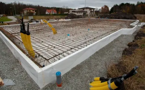 Fundamenty czy płyta - wybierz najlepsze rozwiązanie dla swojego domu