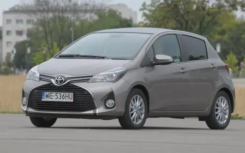 Yaris 1.4 D-4D: Ile paliwa mieści bak? Zasięg i spalanie