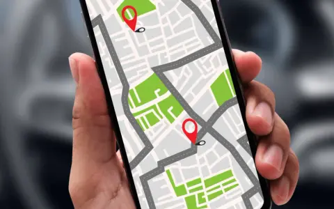 Skradziony telefon: Jak Policja go namierza? Przewodnik krok po kroku