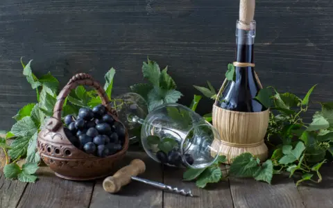 Jak zrobić wino z winogron? Kompletny poradnik krok po kroku
