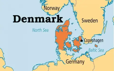 Mapa Danii z zaznaczoną Kopenhagą, otoczona przez Morze Północne, Bałtyk, Szwecję, Norwegię i Niemcy.