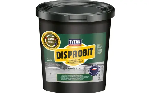 Czarny kubeł z masą **Disprobit** do renowacji dachów. Produkt Tytan Professional, 20 kg, z formułą Abizol.